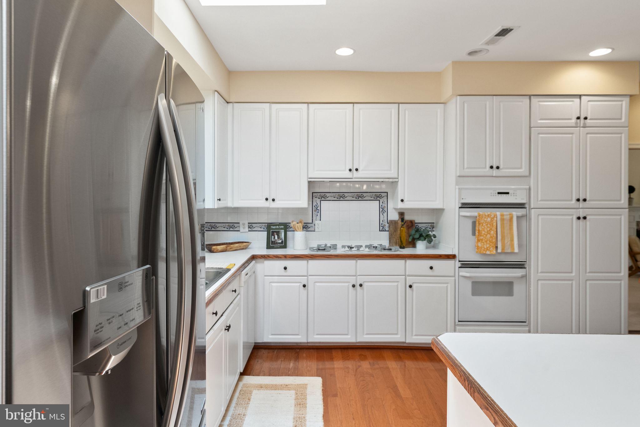 SOUTH WALES - Residential