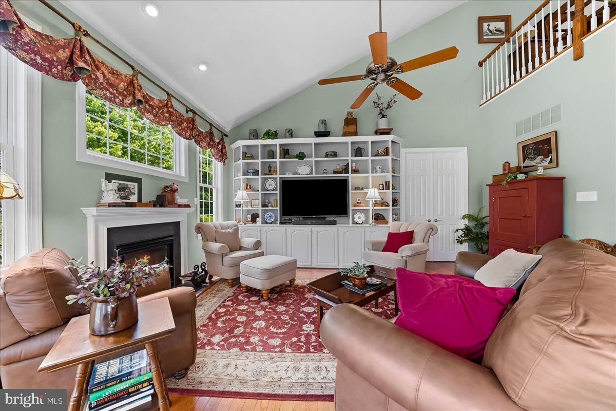 REGENCY AT PROVIDENC - Residential