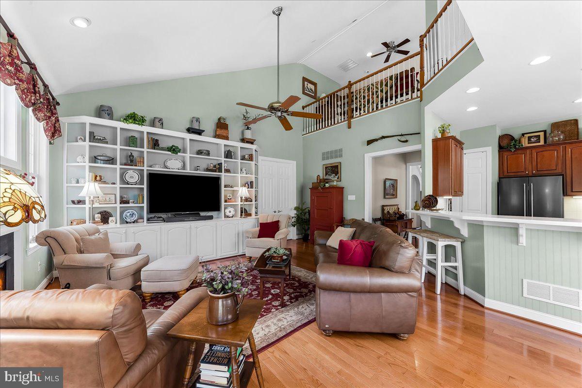 REGENCY AT PROVIDENC - Residential