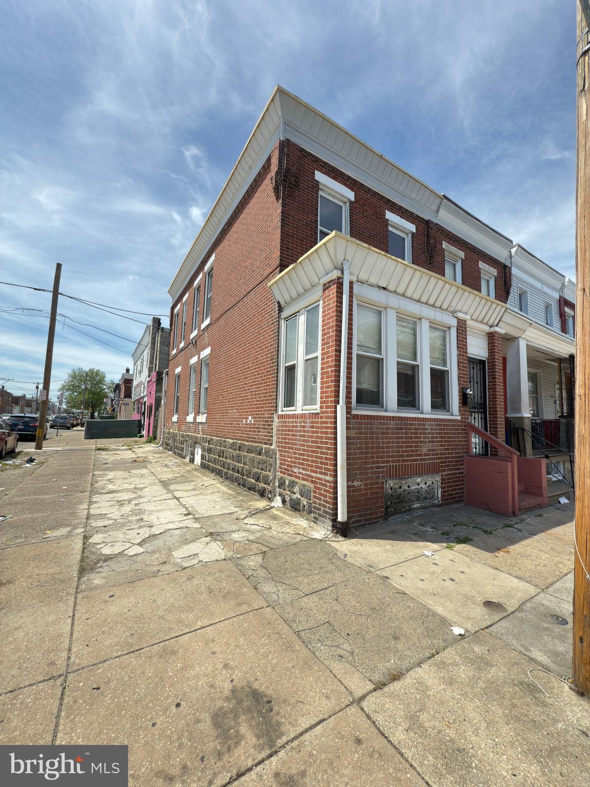 ELMWOOD PARK - Residential