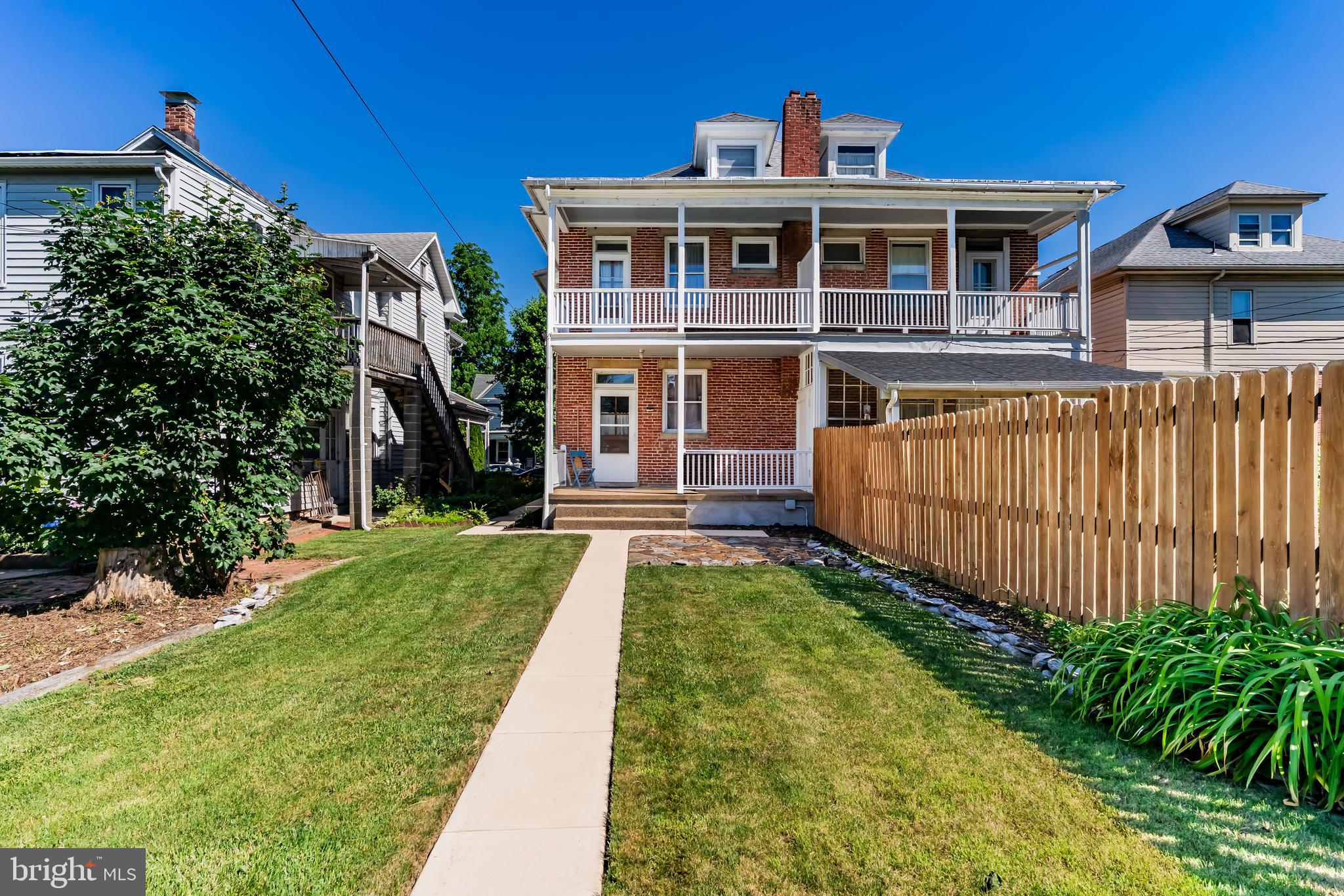 MECHANICSBURG BOROUGH - Residential