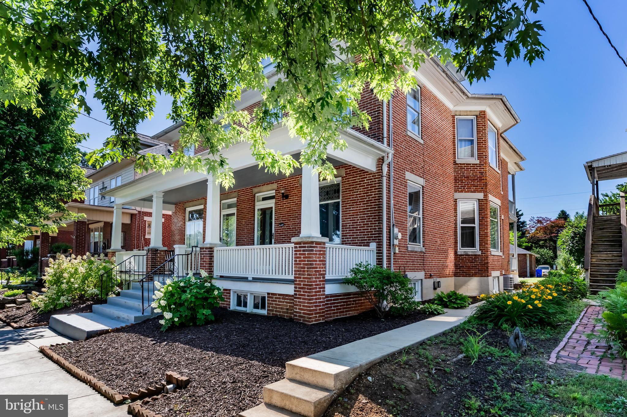 MECHANICSBURG BOROUGH - Residential