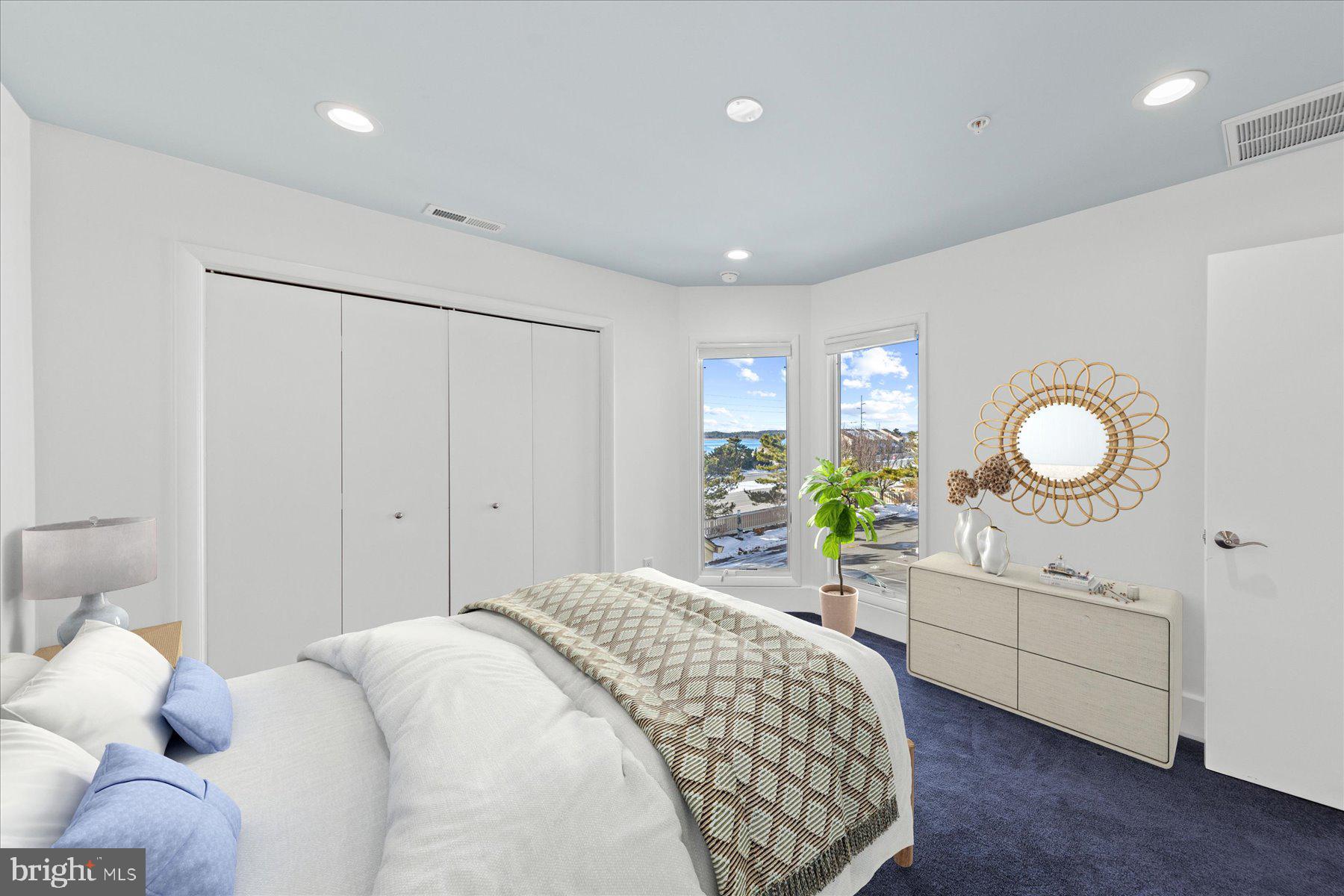 KINGS GRANT - Residential