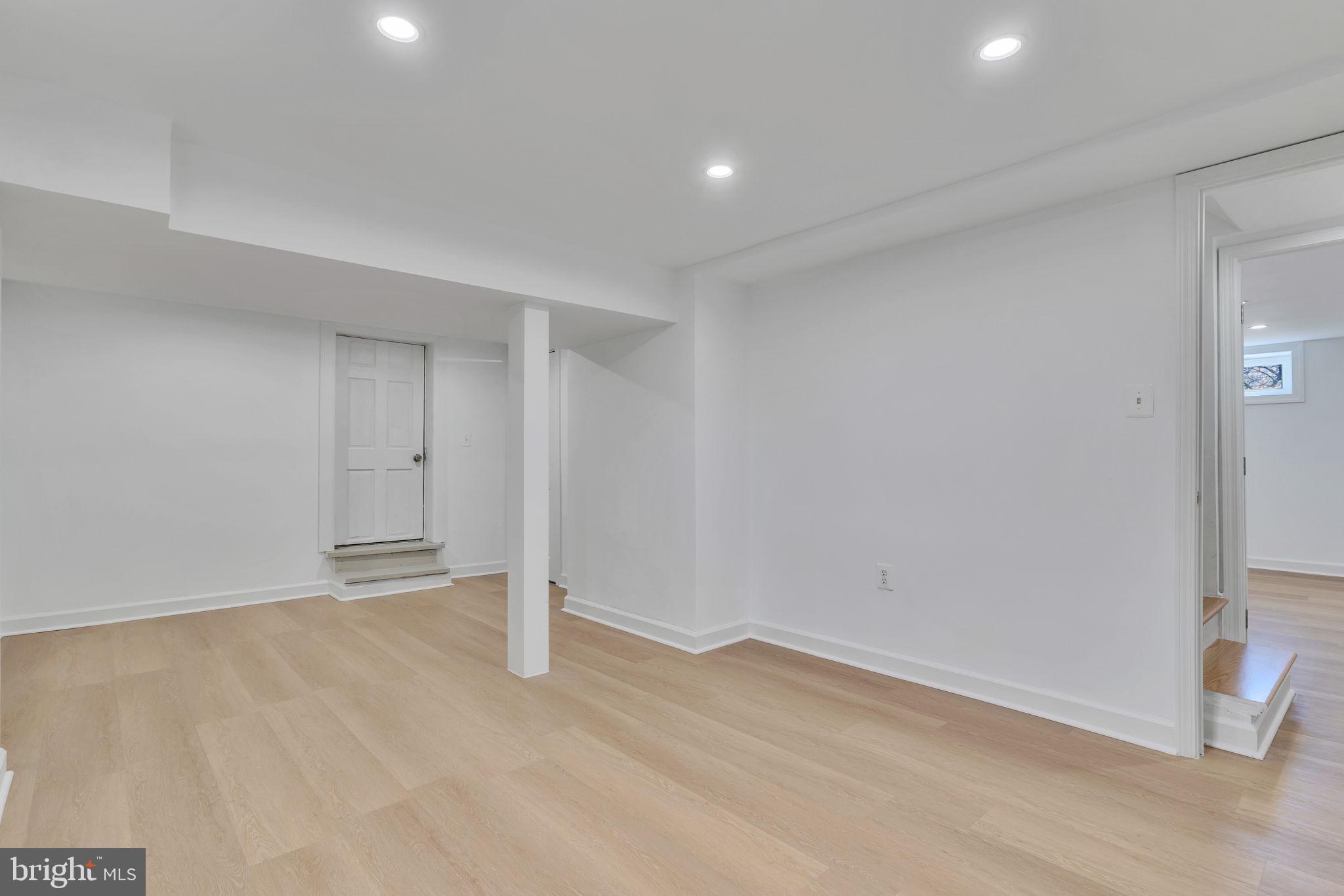 BLADENSBURG - Residential