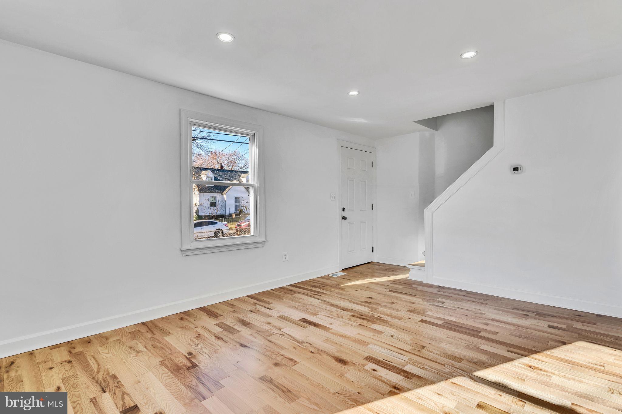 BLADENSBURG - Residential