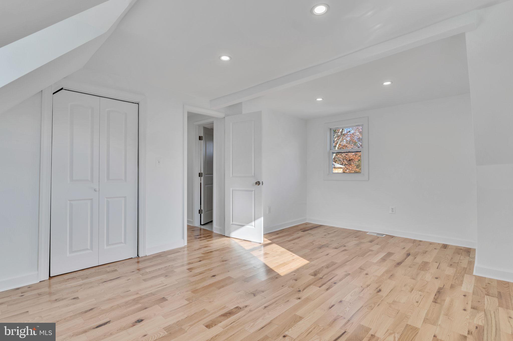 BLADENSBURG - Residential