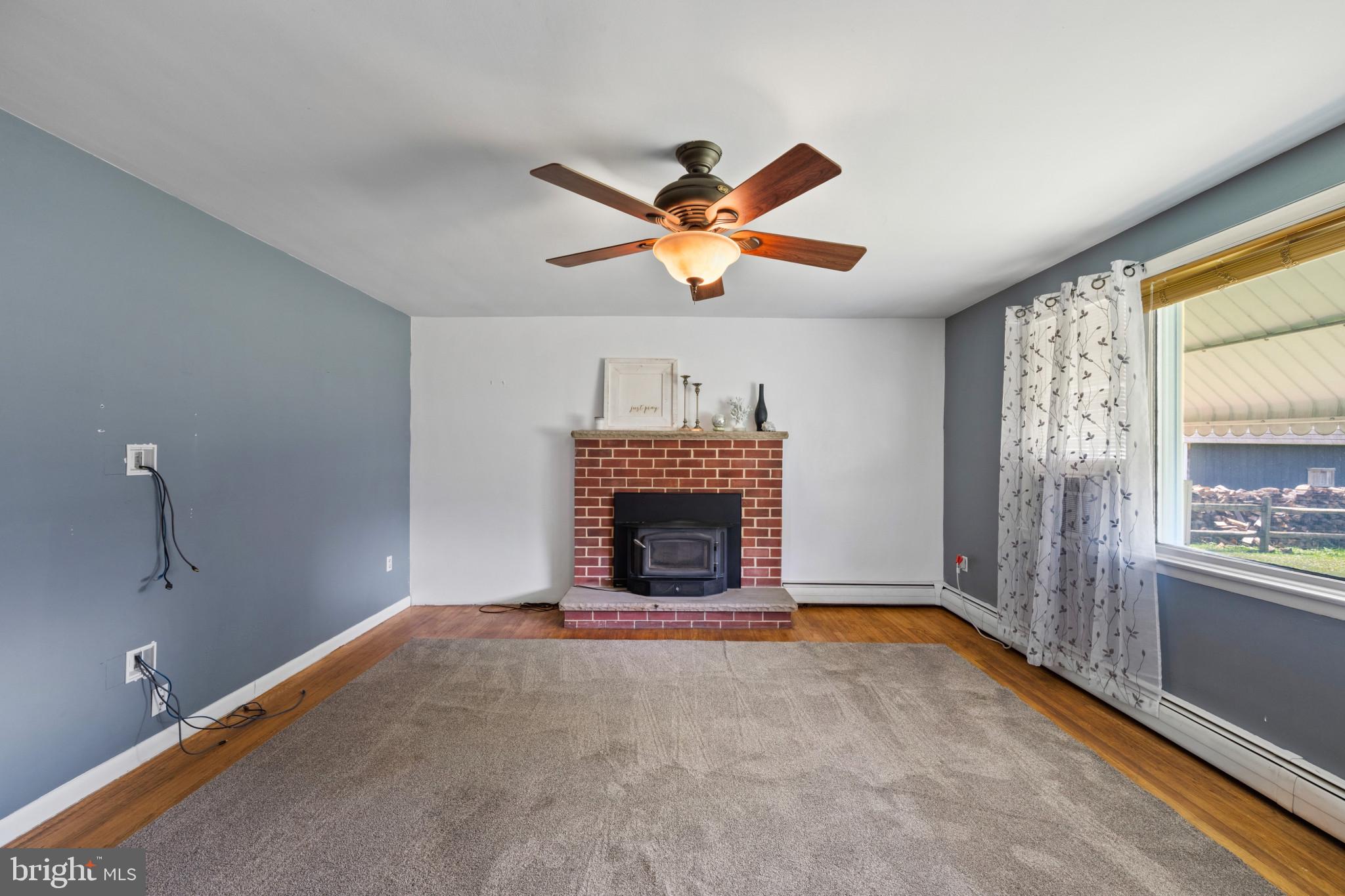 HIGHFIELD ESTATES - Residential