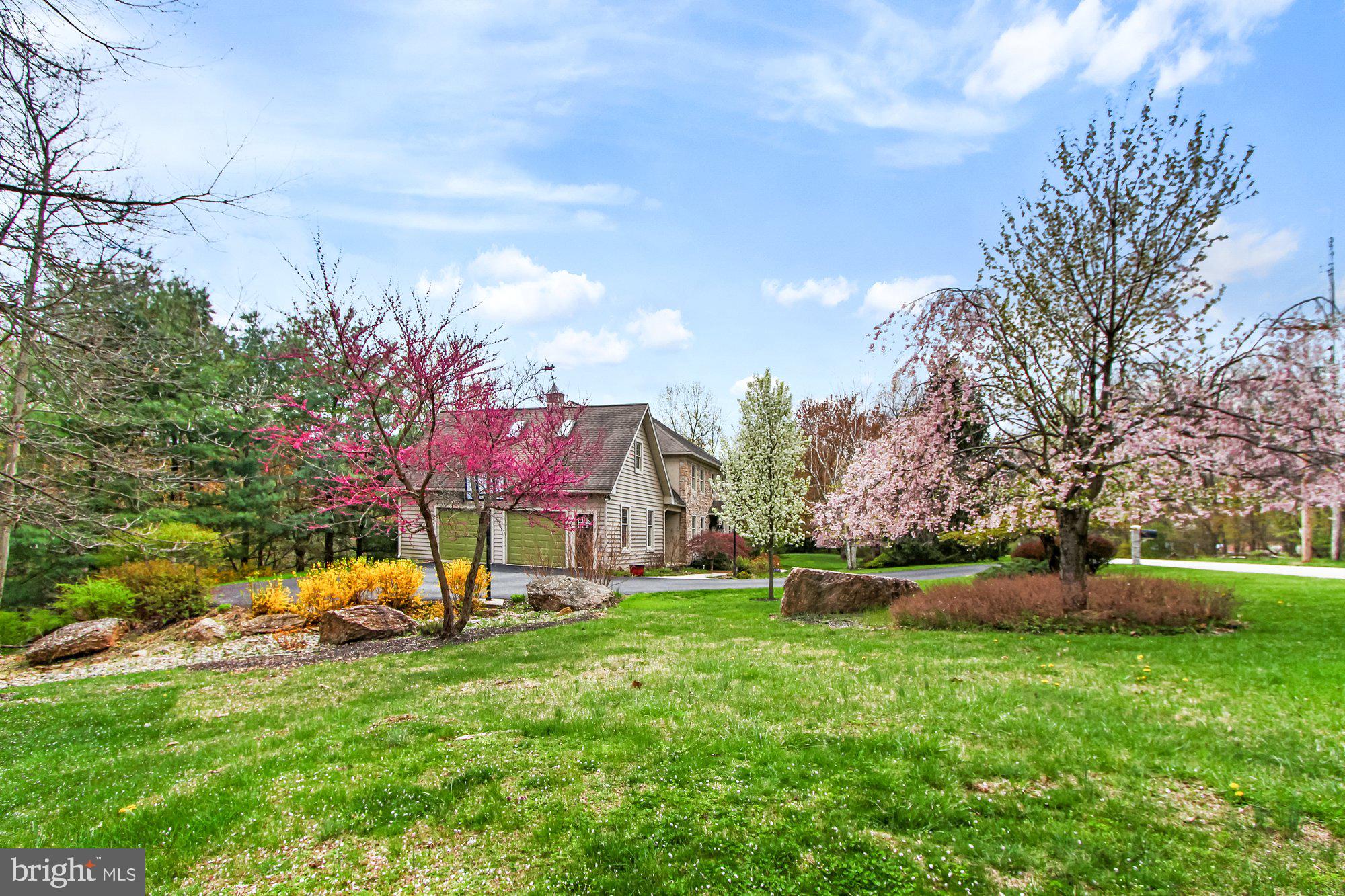 ROCKY RIDGE - Residential