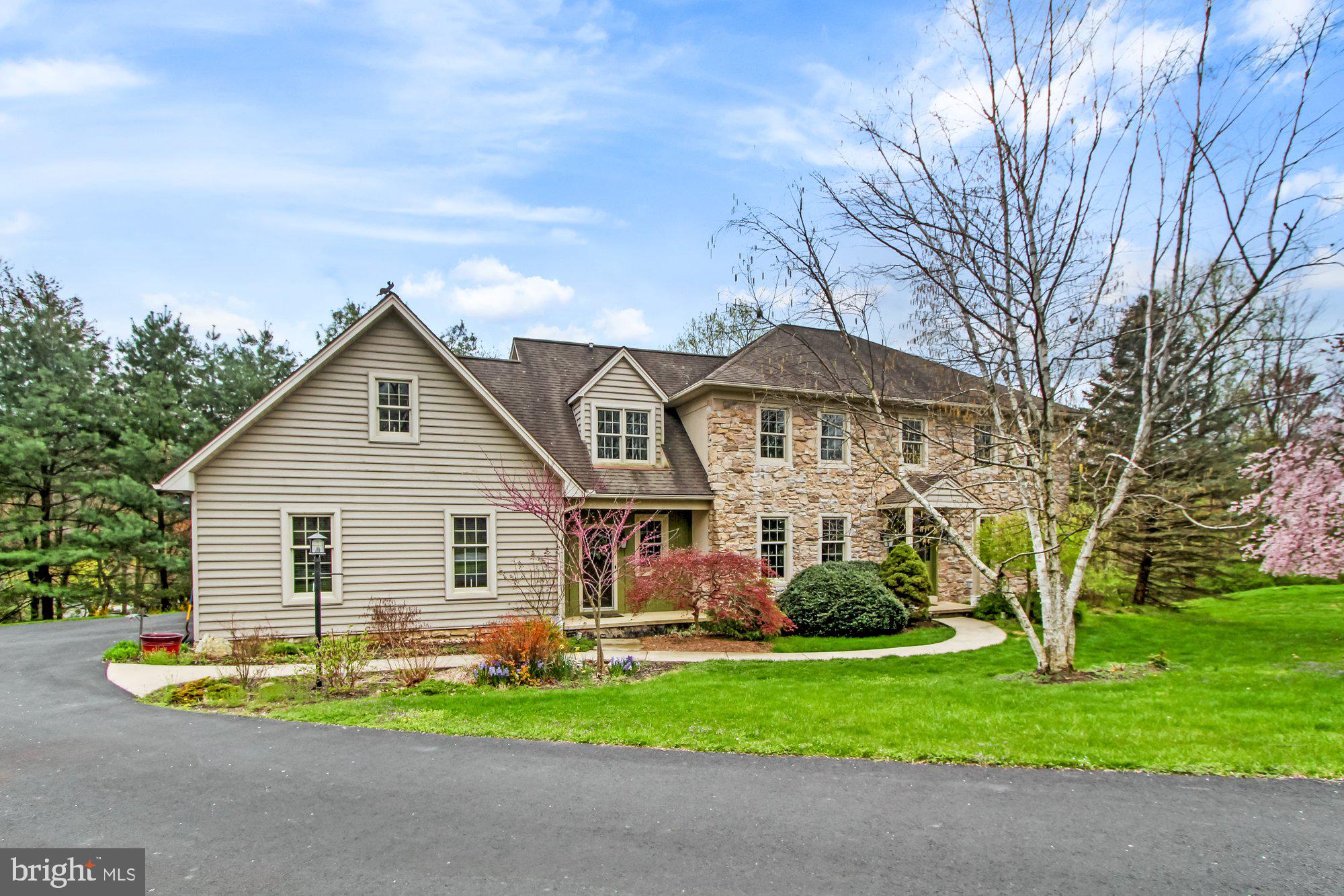 ROCKY RIDGE - Residential