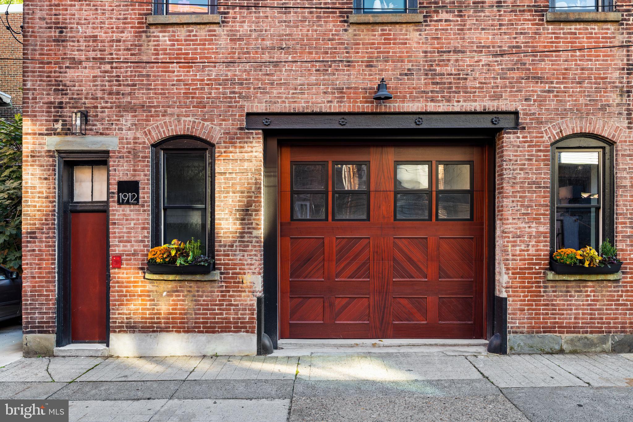SPRING GARDEN - Residential