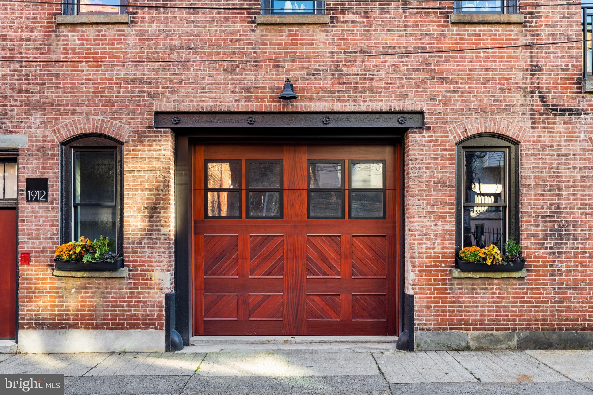 SPRING GARDEN - Residential
