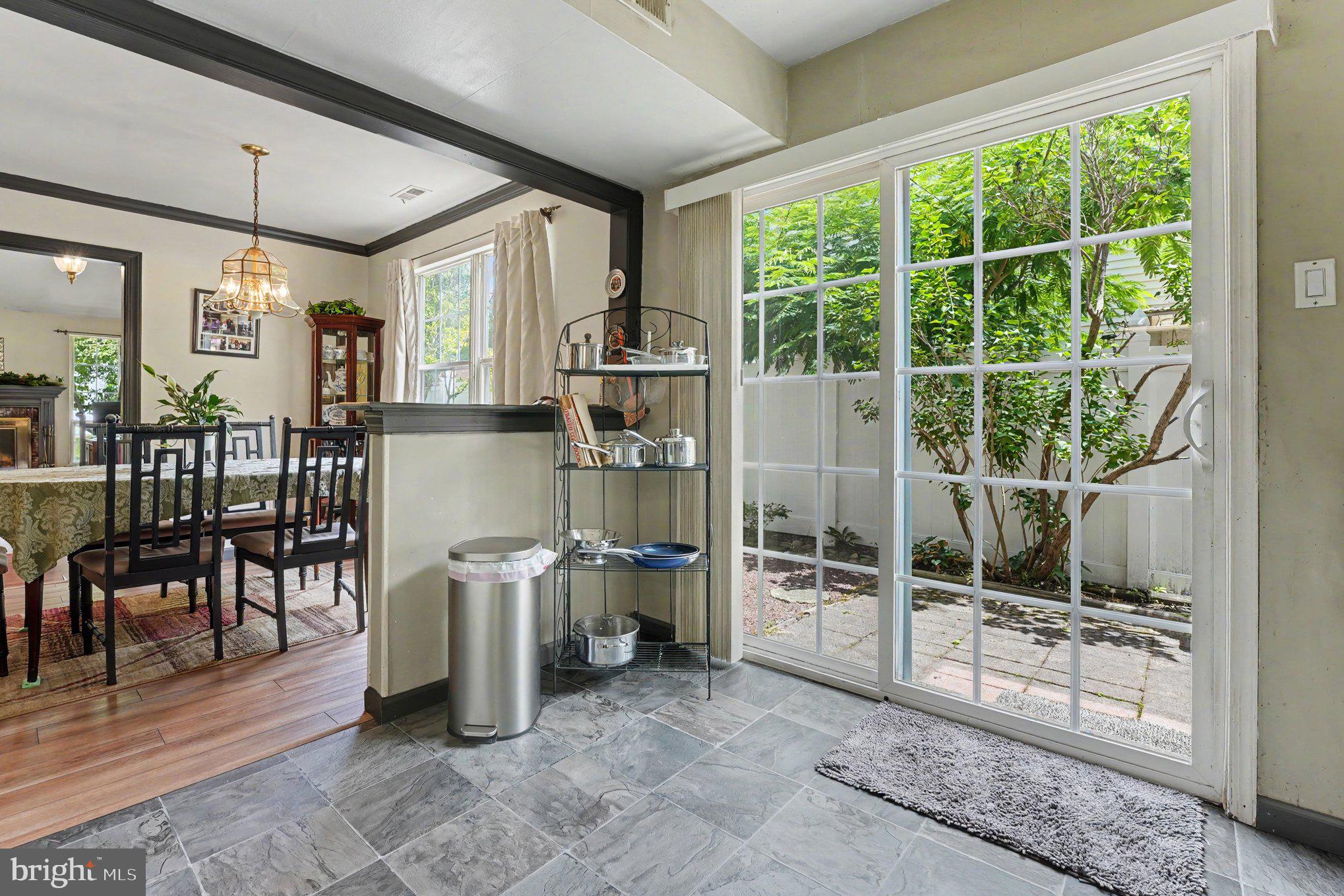SUMMIT TRACE - Residential