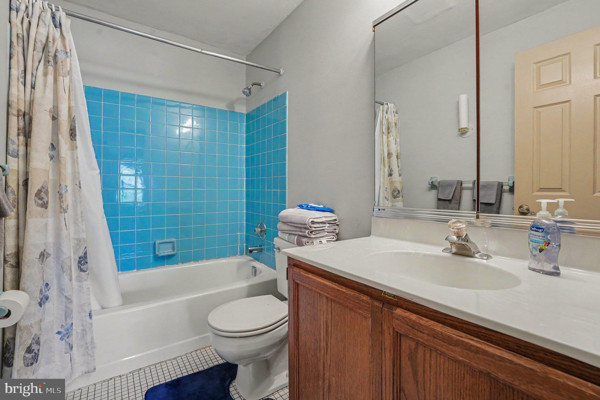 SUMMIT TRACE - Residential
