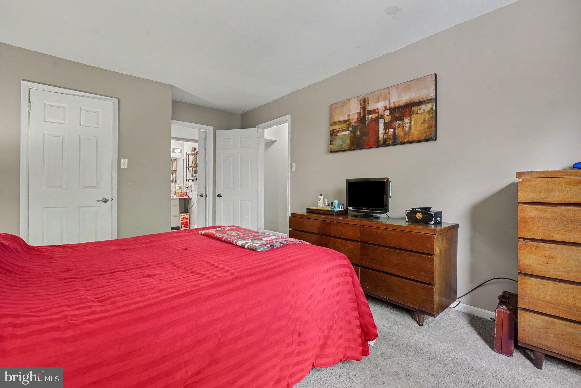 SUMMIT TRACE - Residential