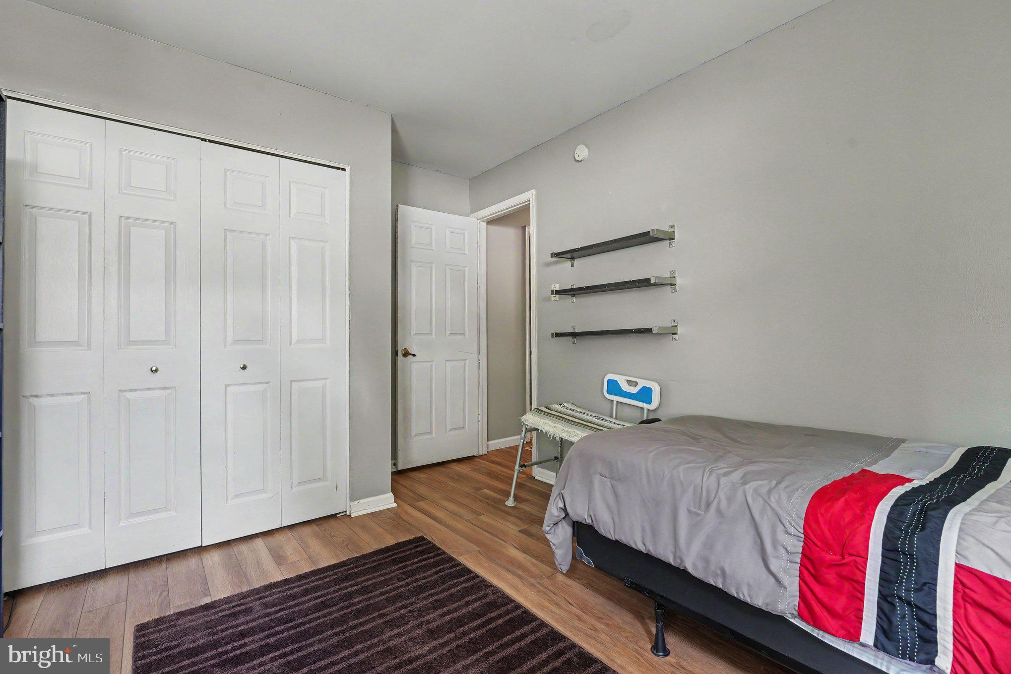SUMMIT TRACE - Residential