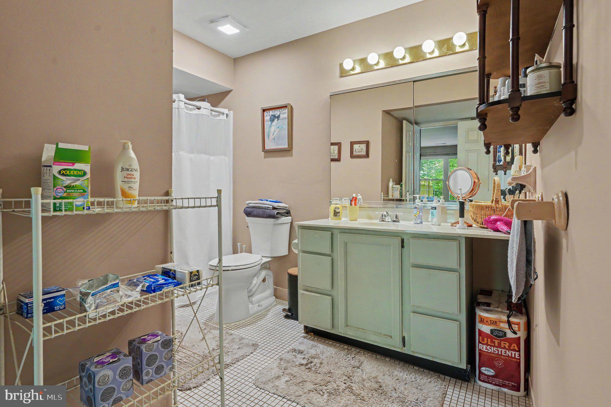 SUMMIT TRACE - Residential