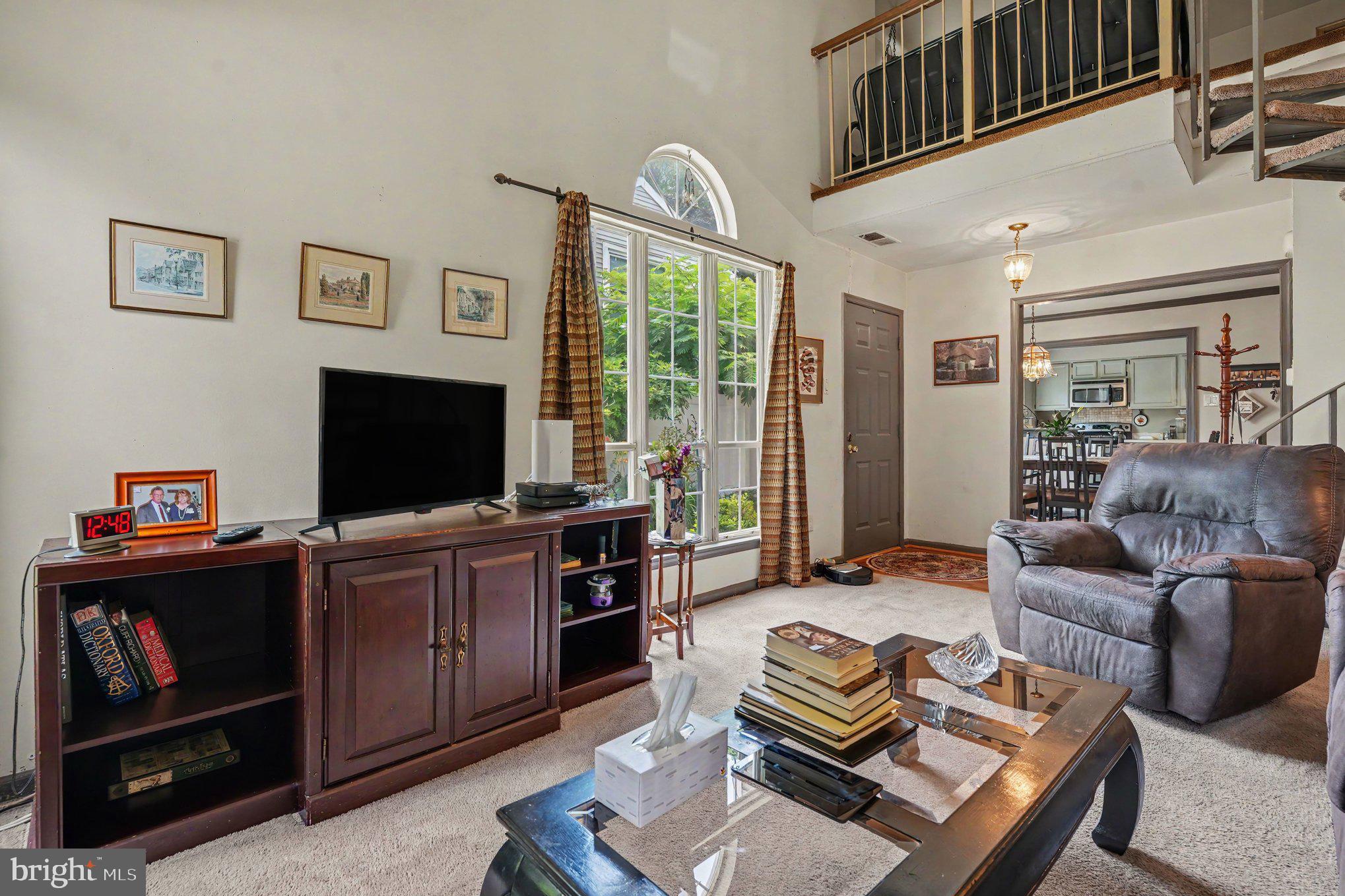 SUMMIT TRACE - Residential