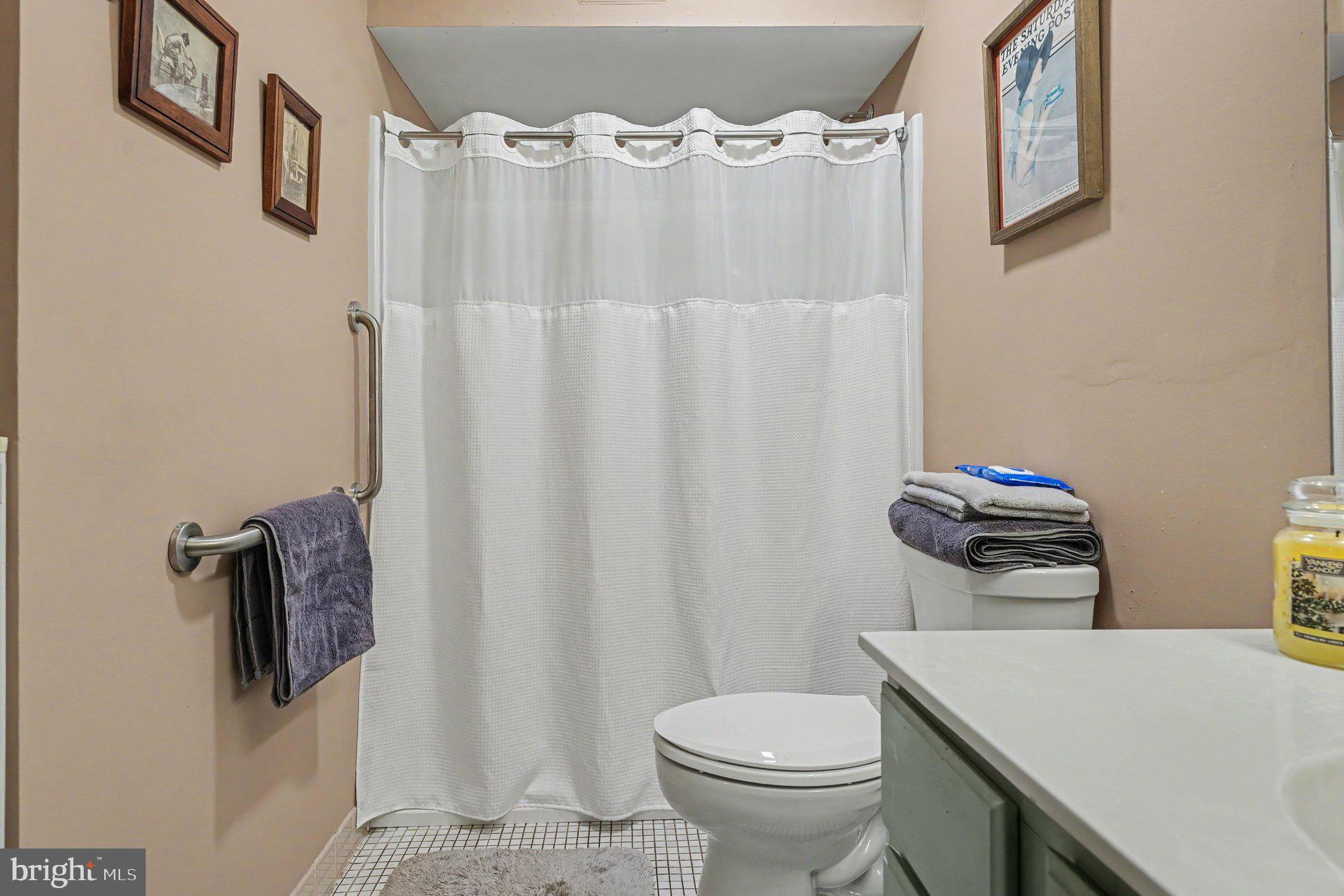 SUMMIT TRACE - Residential