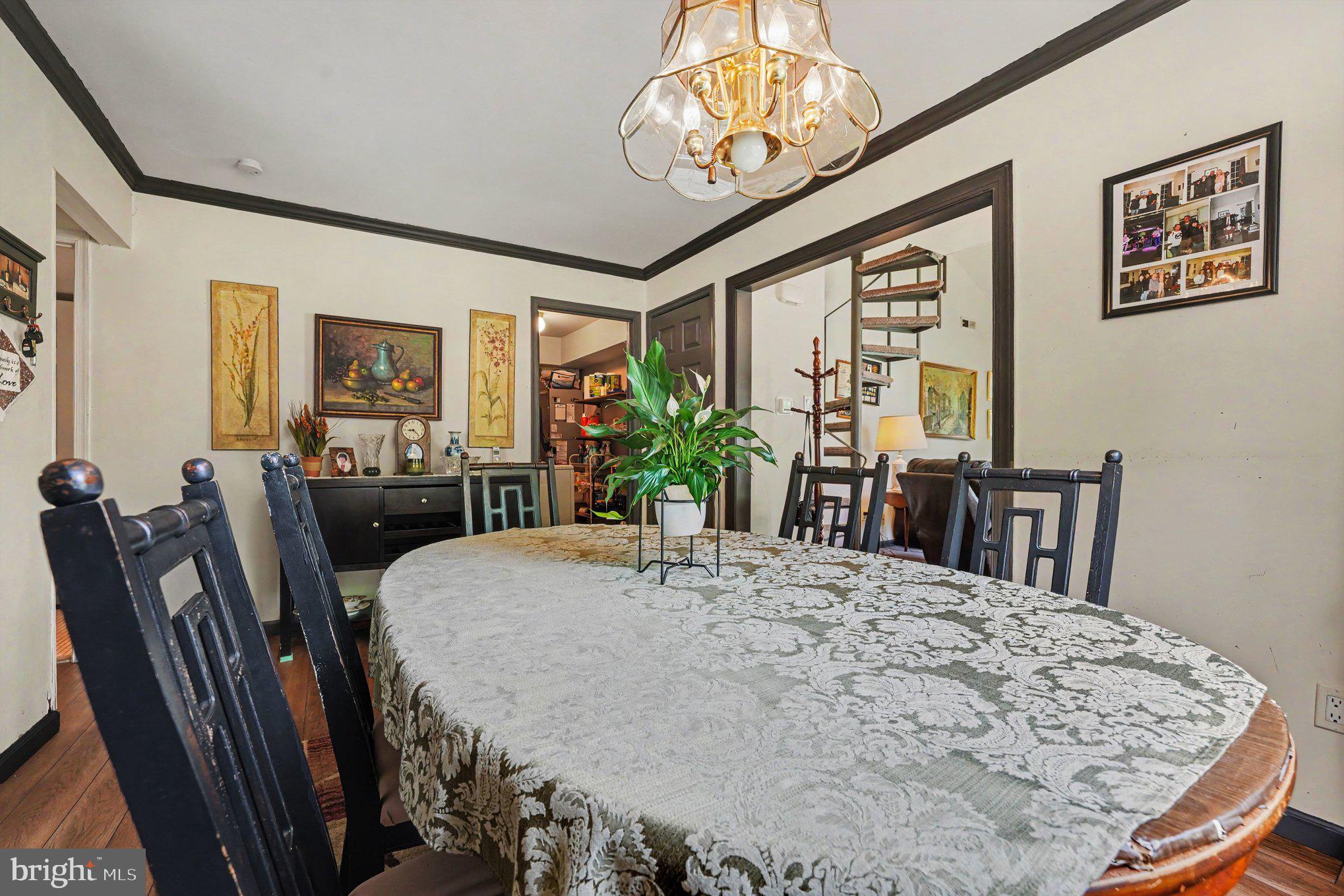 SUMMIT TRACE - Residential