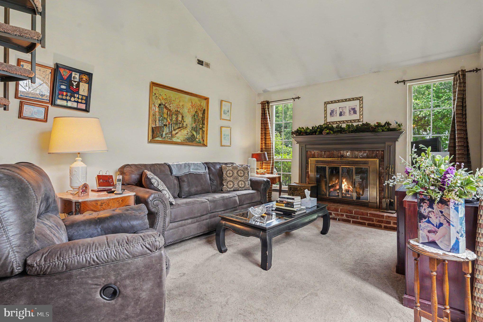 SUMMIT TRACE - Residential