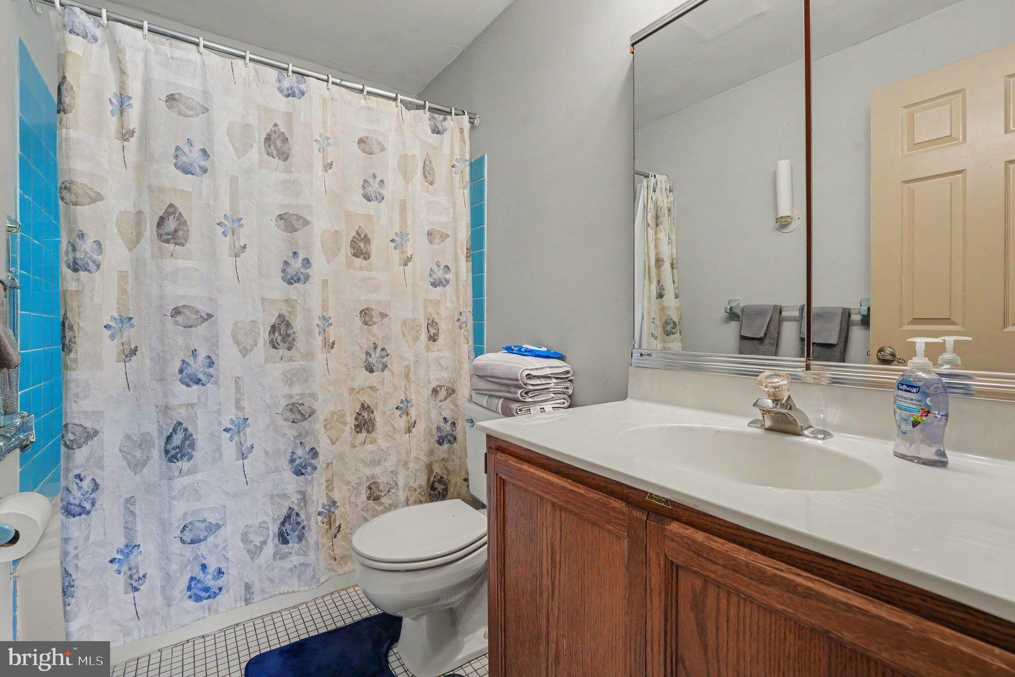 SUMMIT TRACE - Residential