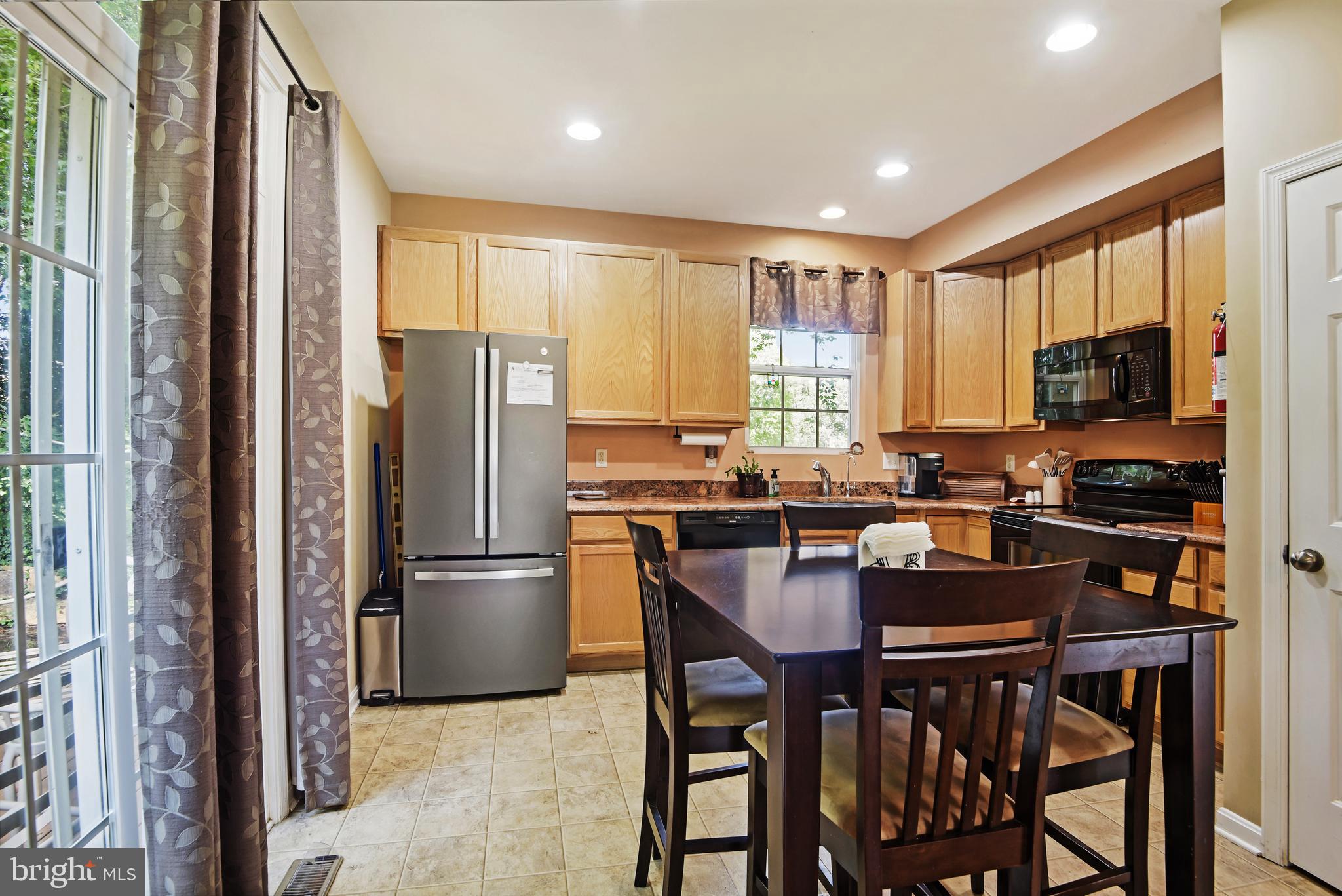 SELBY HEIGHTS - Residential Lease
