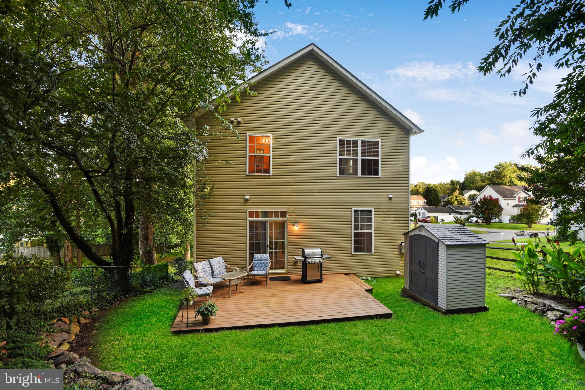 SELBY HEIGHTS - Residential Lease