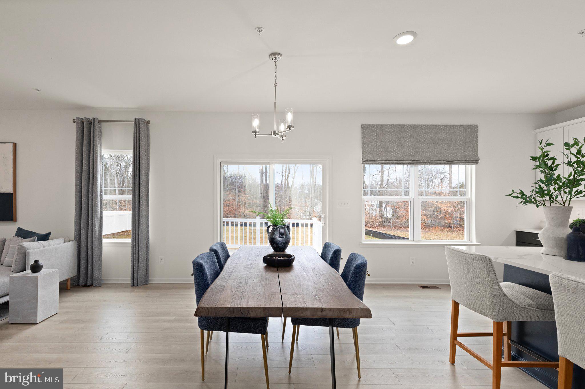 TRIMBLE HILLS - Residential