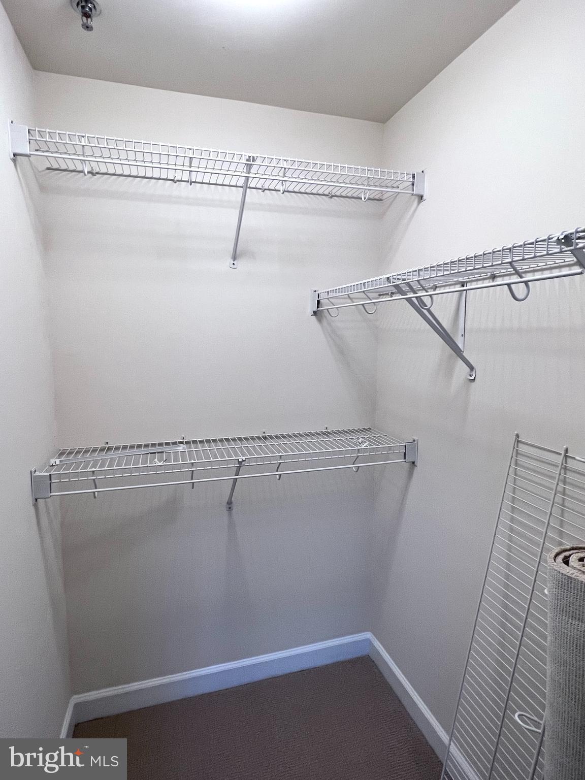 COURTHOUSE HILL - Residential Lease