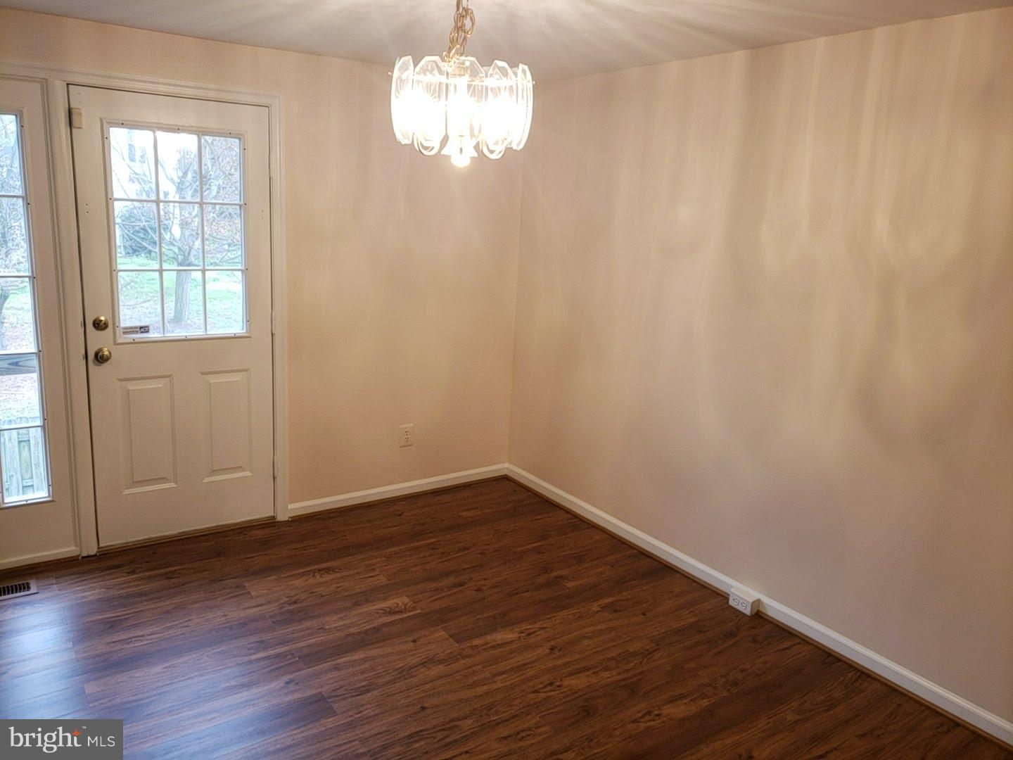 OLD BRIDGE ESTATES - Residential Lease