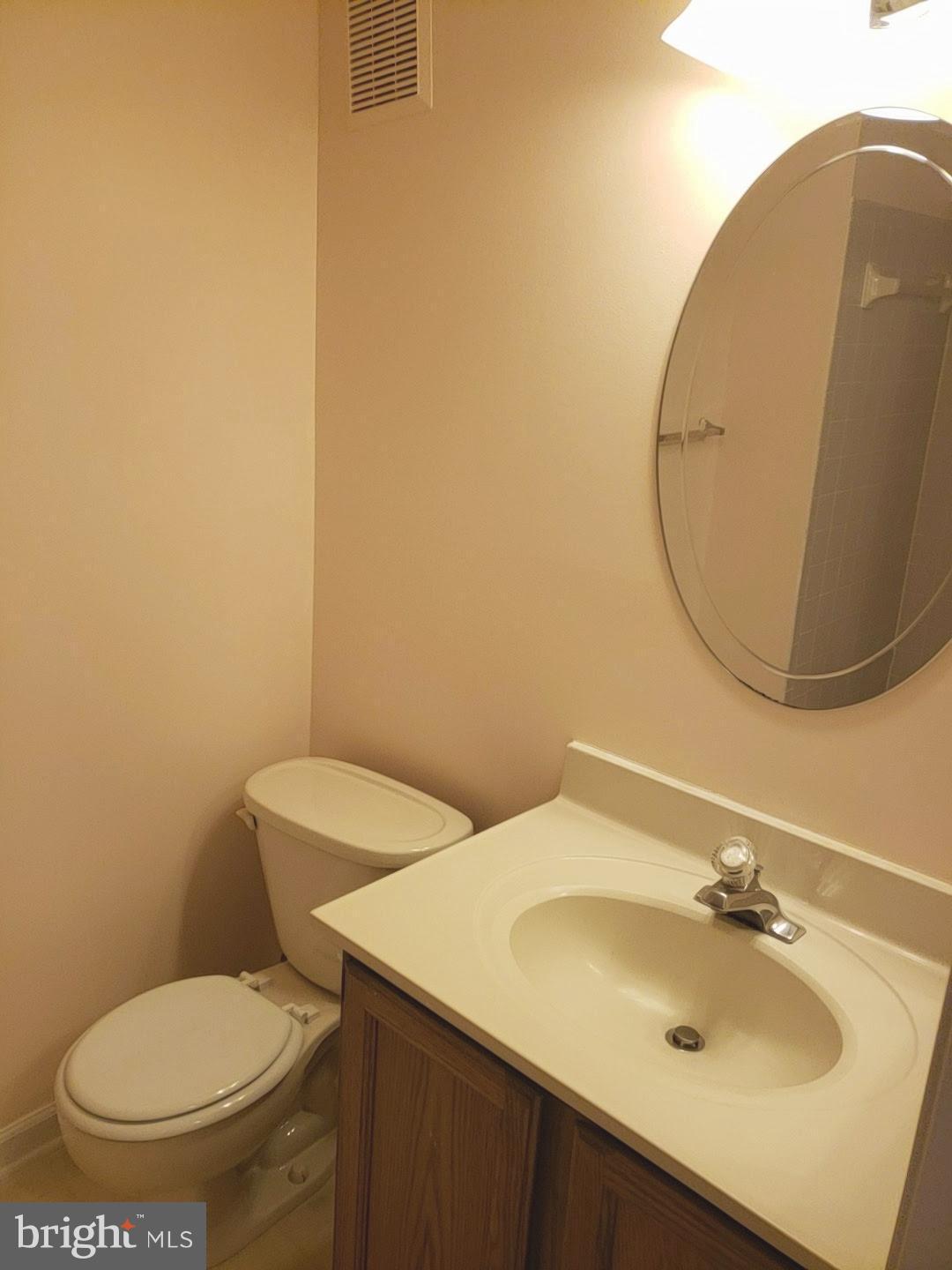OLD BRIDGE ESTATES - Residential Lease