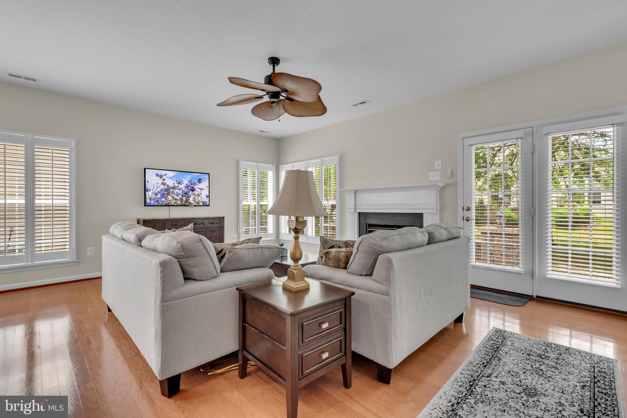 SYMPHONY VILLAGE AT CENTREVILLE - Residential