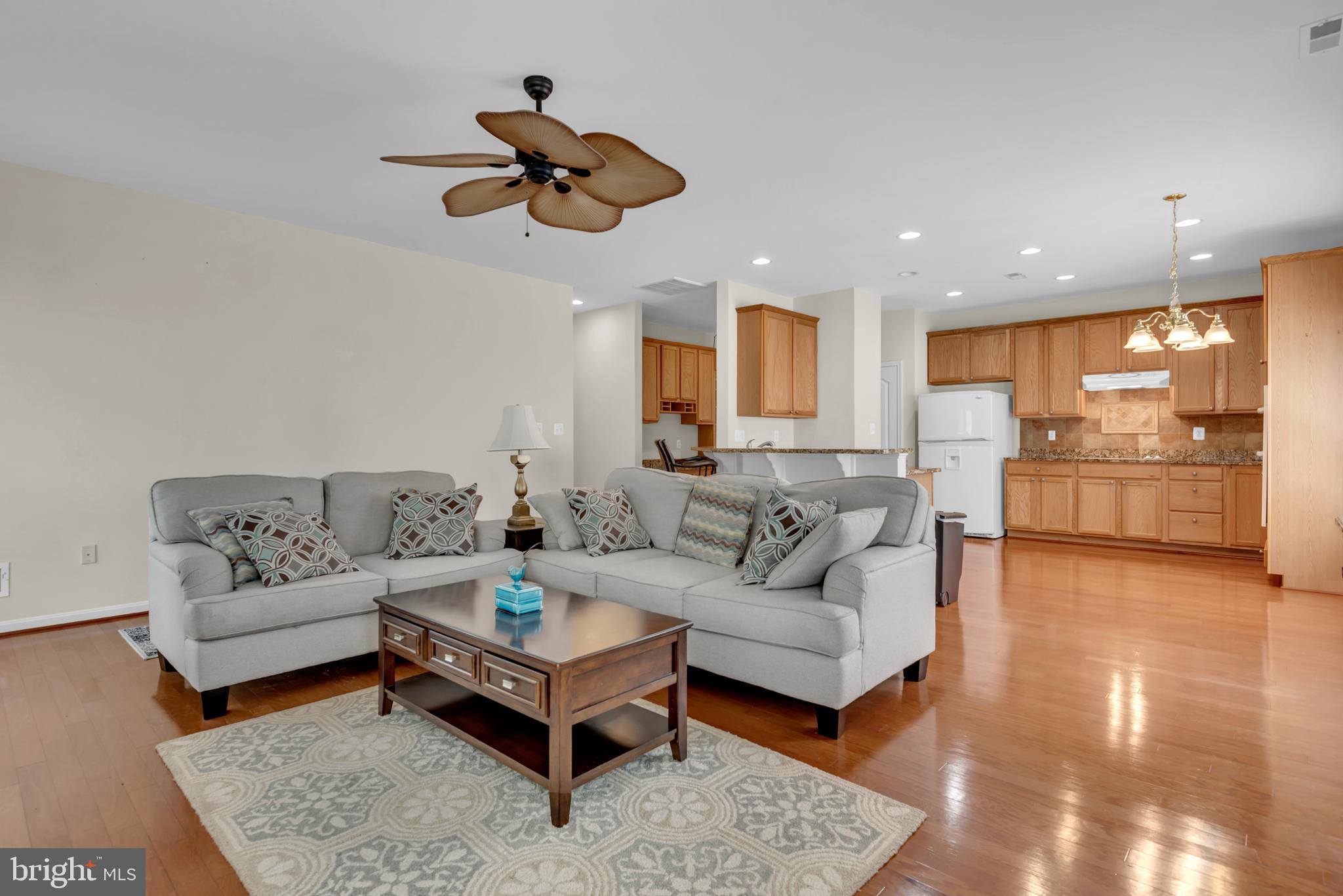 SYMPHONY VILLAGE AT CENTREVILLE - Residential