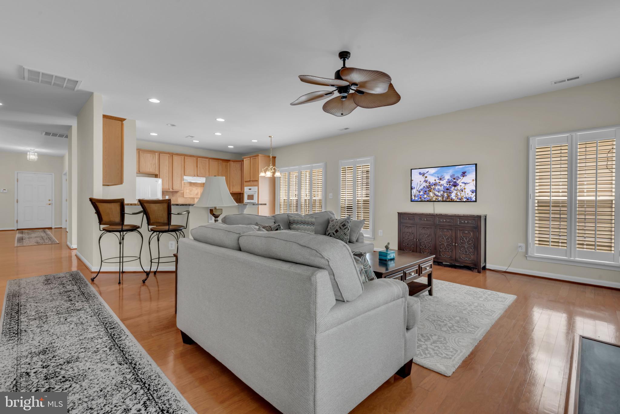 SYMPHONY VILLAGE AT CENTREVILLE - Residential