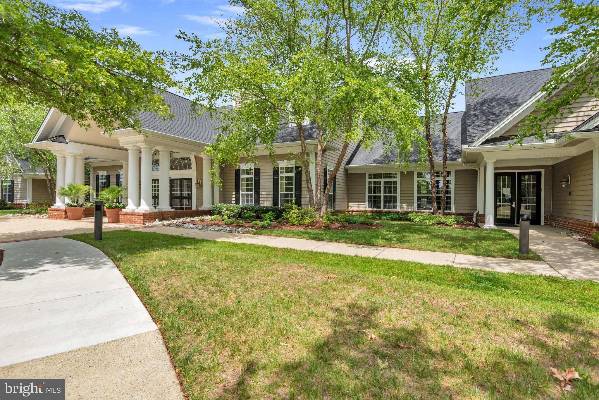 SYMPHONY VILLAGE AT CENTREVILLE - Residential