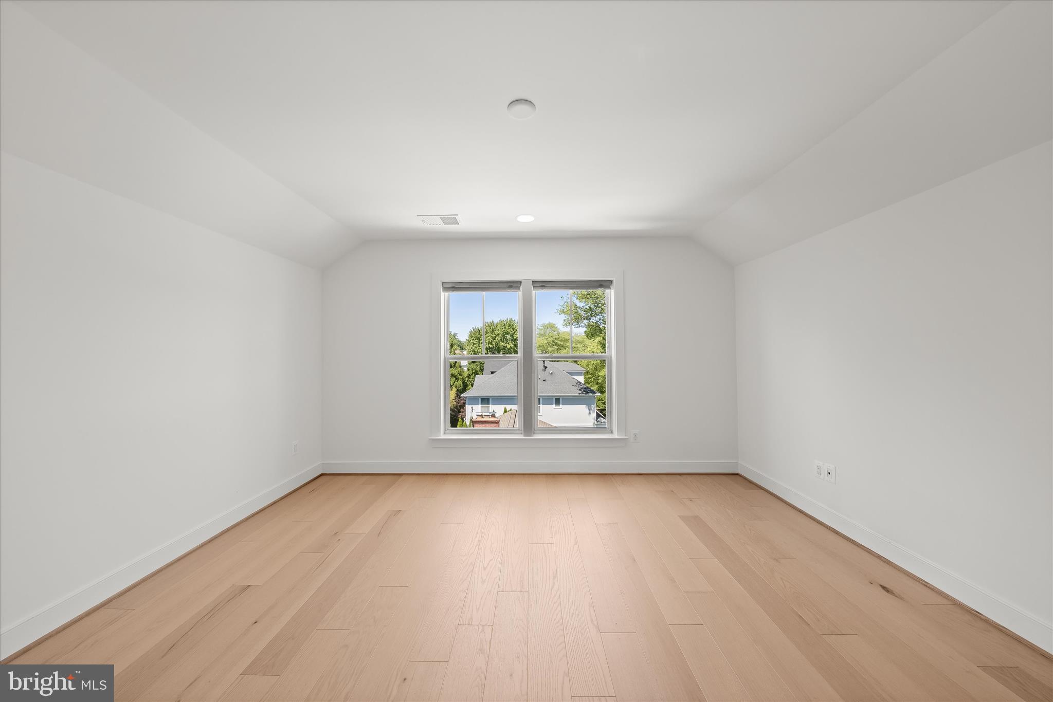 BERKSHIRE - Residential