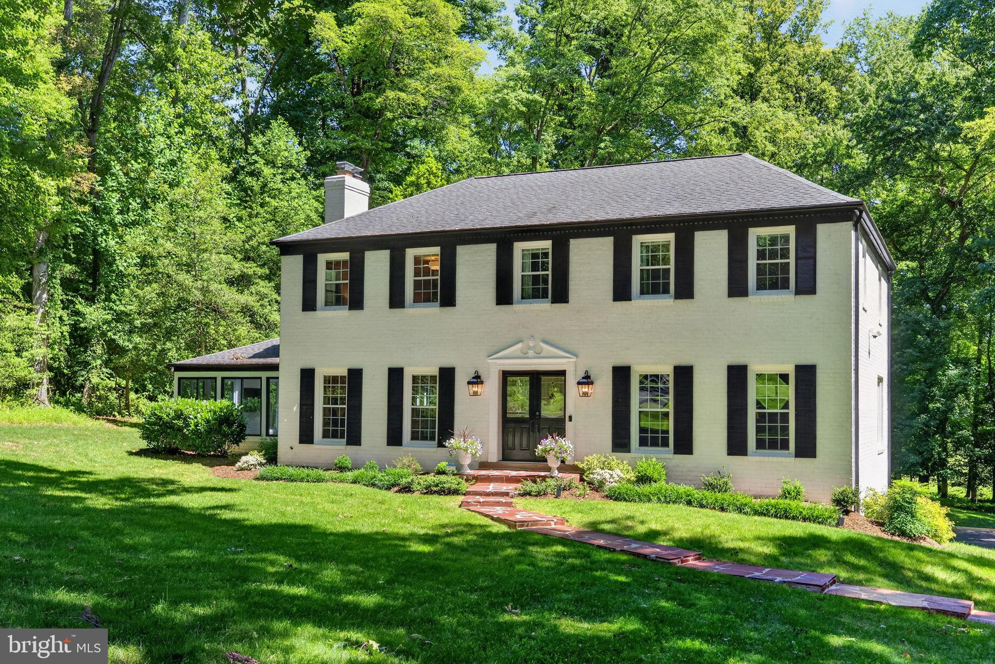 FOX HILLS - Residential