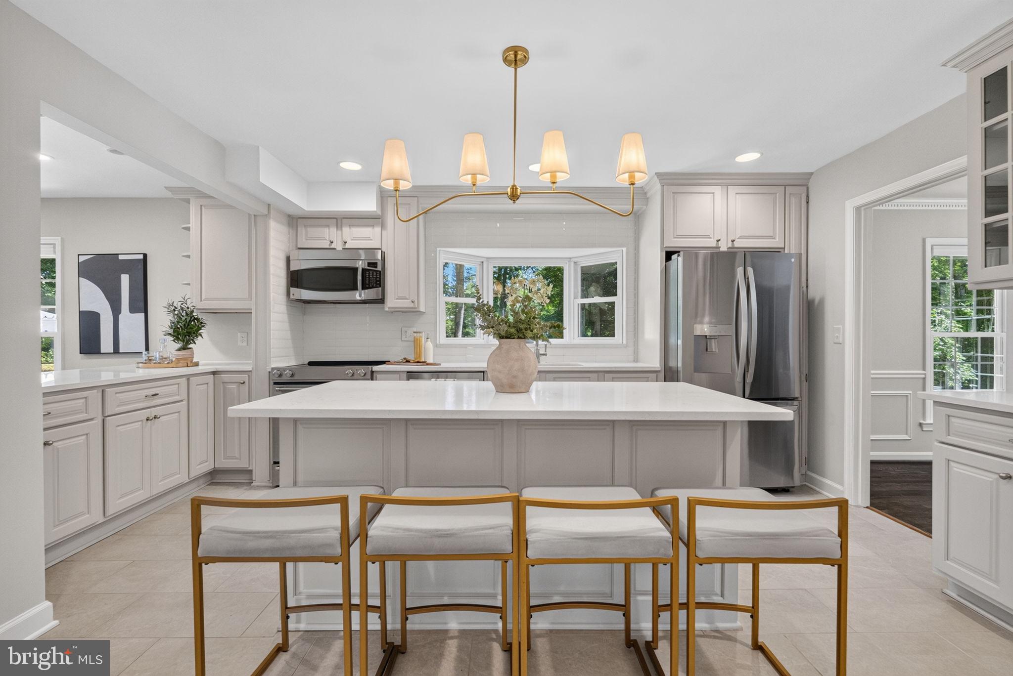 FOX HILLS - Residential