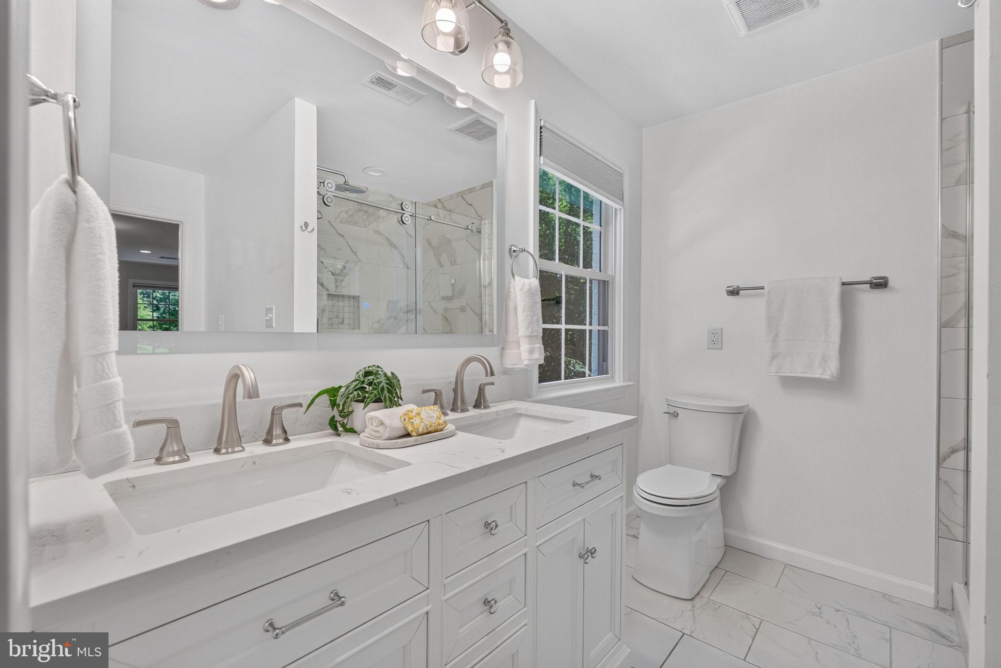 FOX HILLS - Residential