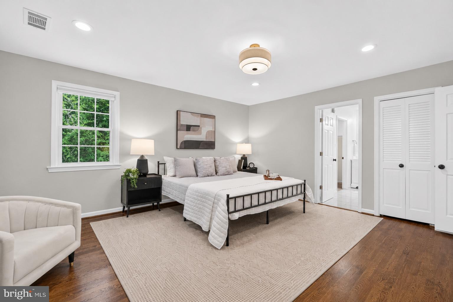 FOX HILLS - Residential