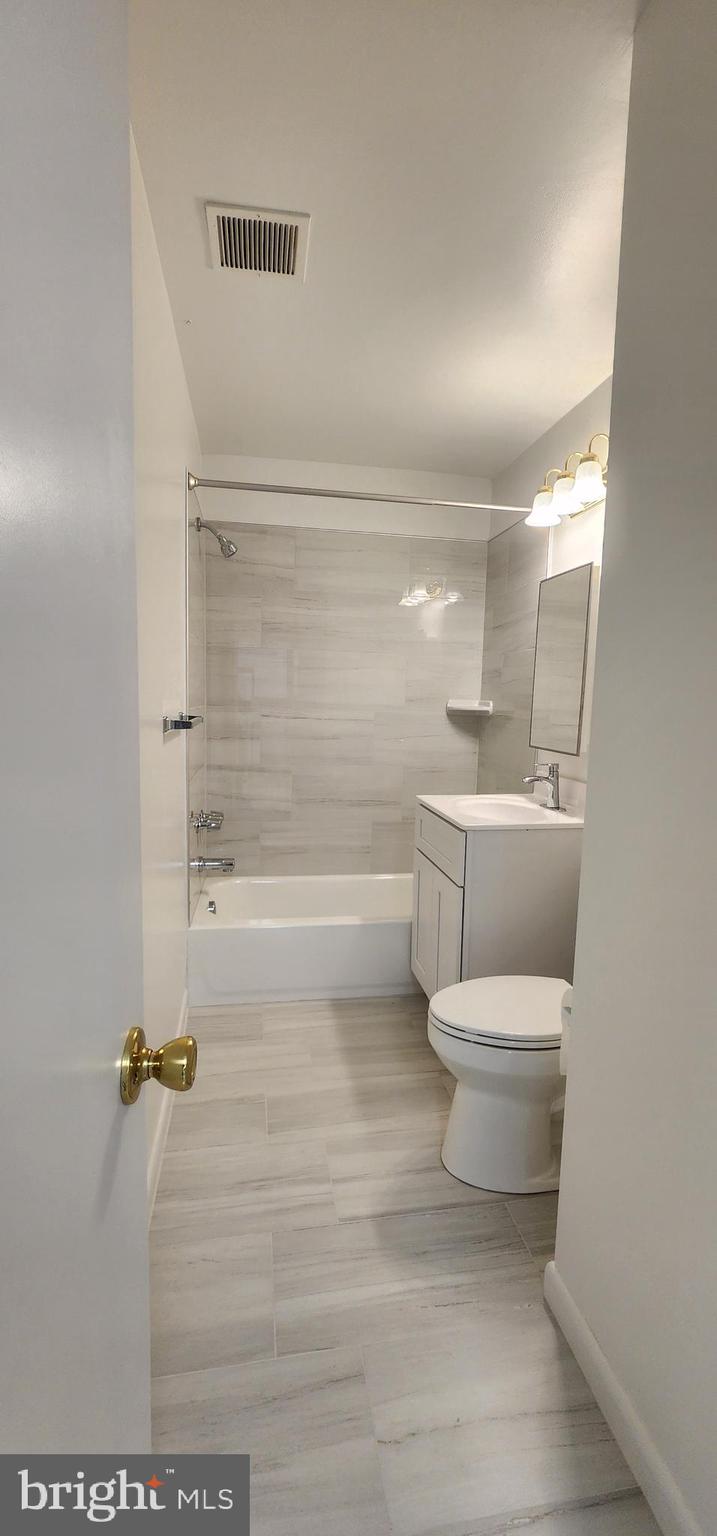 TIMBERLANE VILLAGE GARDEN CONDOMINIUMS - Residential