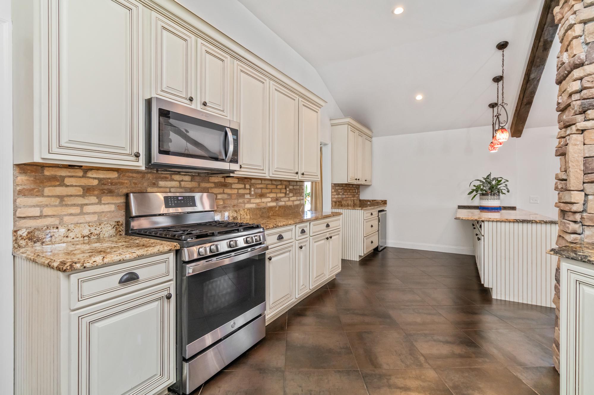 BELLONA COURT - Residential