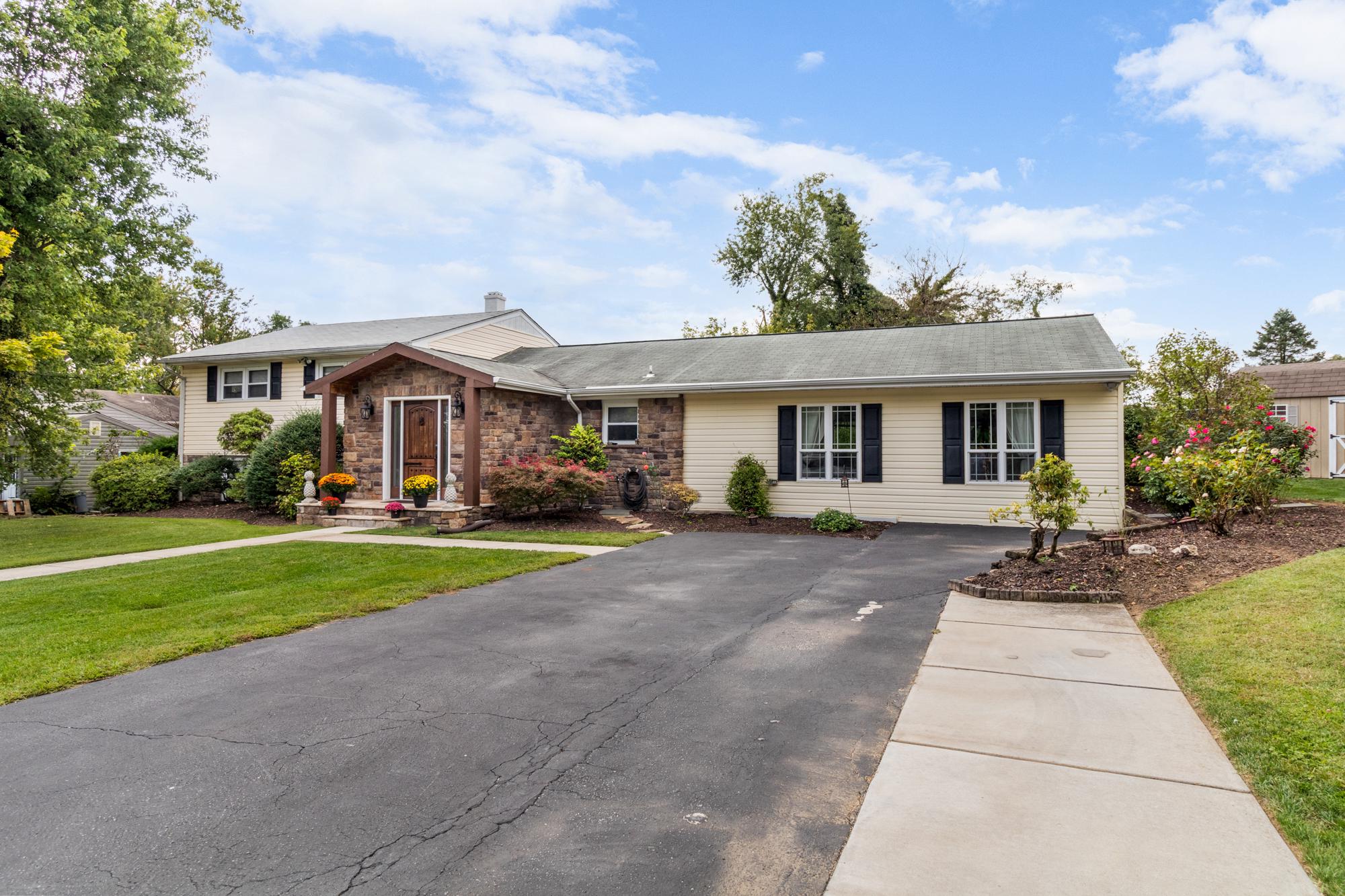 BELLONA COURT - Residential
