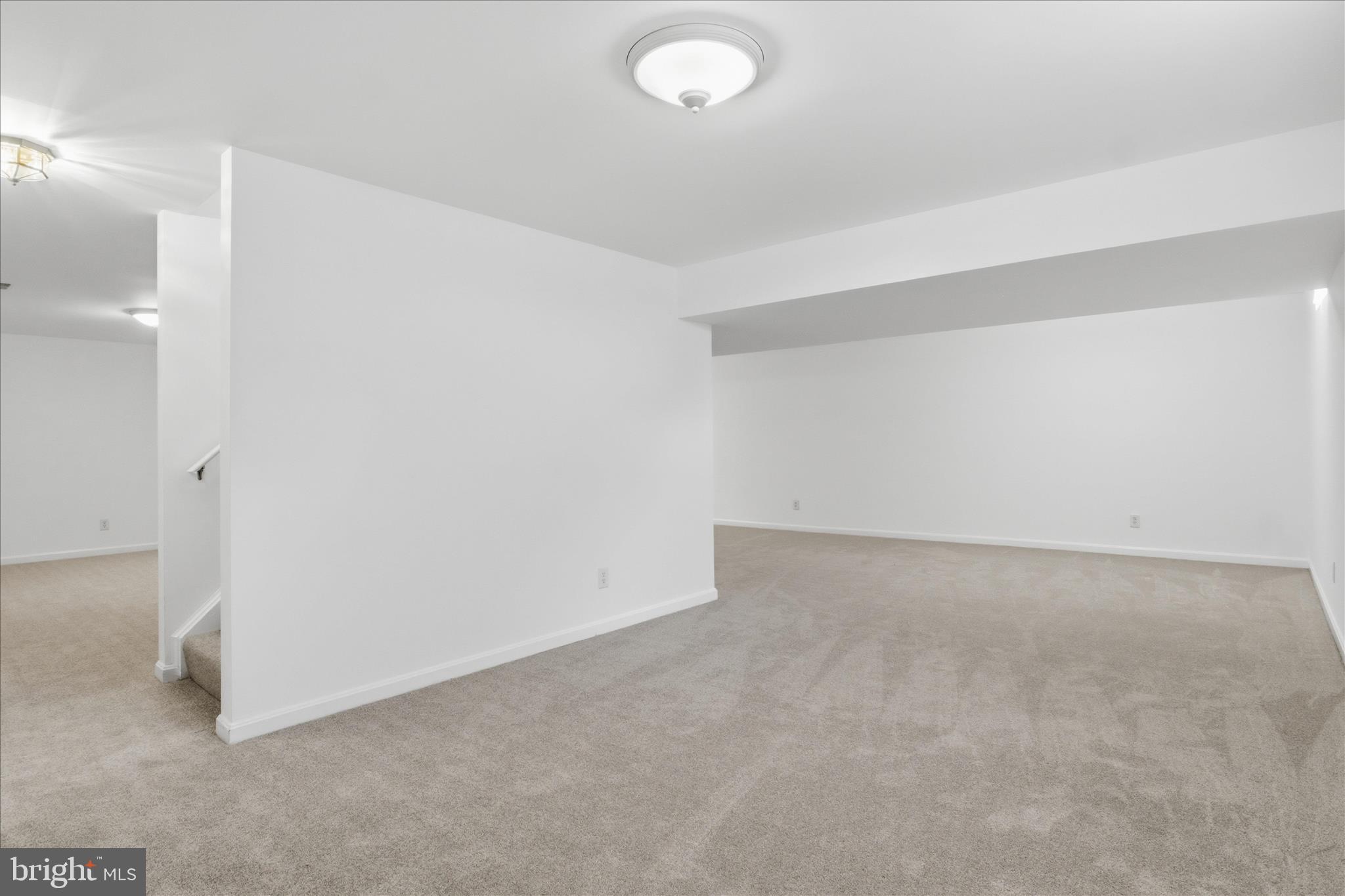 CROSSPOINTE - Residential