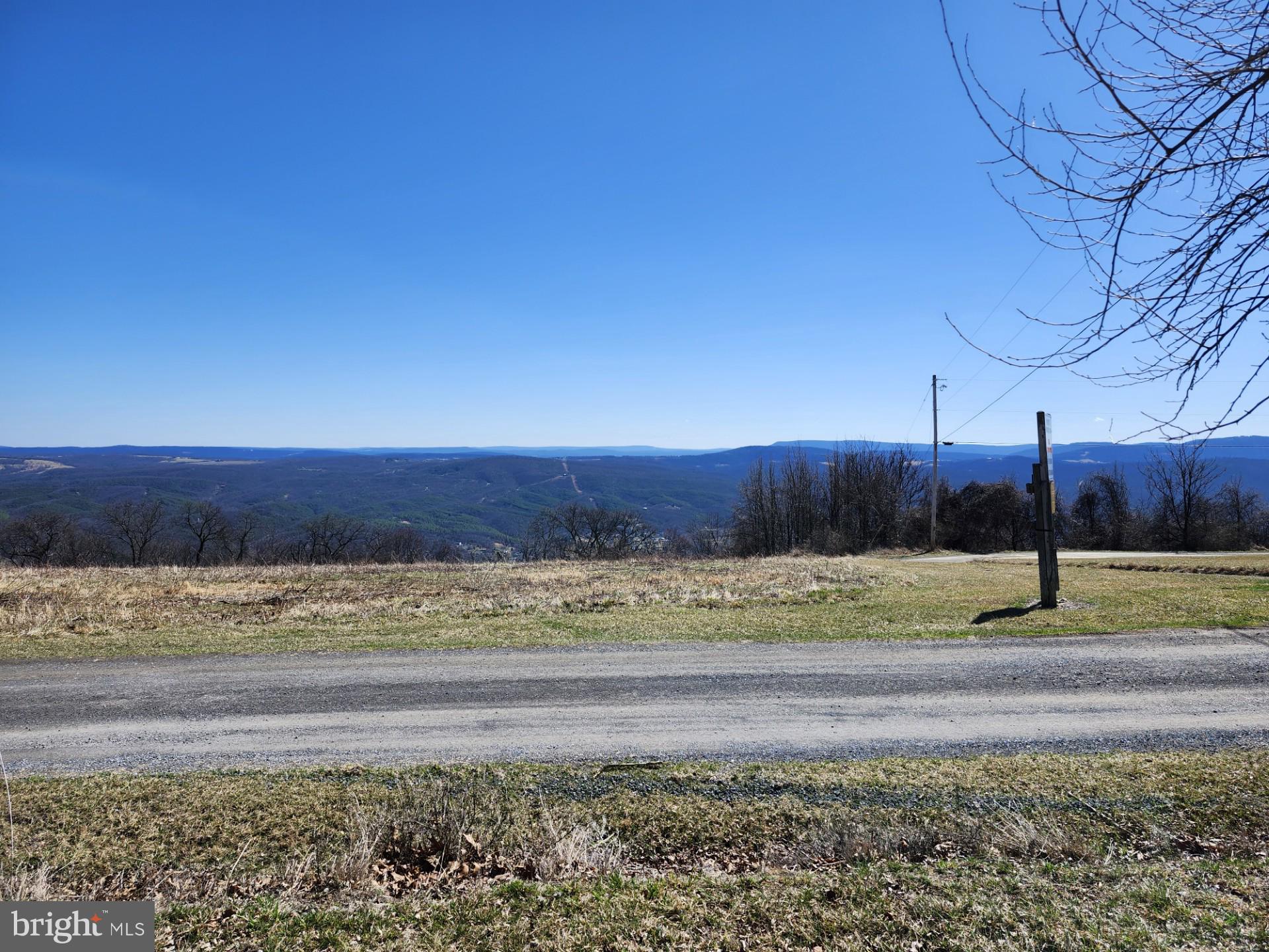 HIGH MOUNTAIN ORCHARD - Land