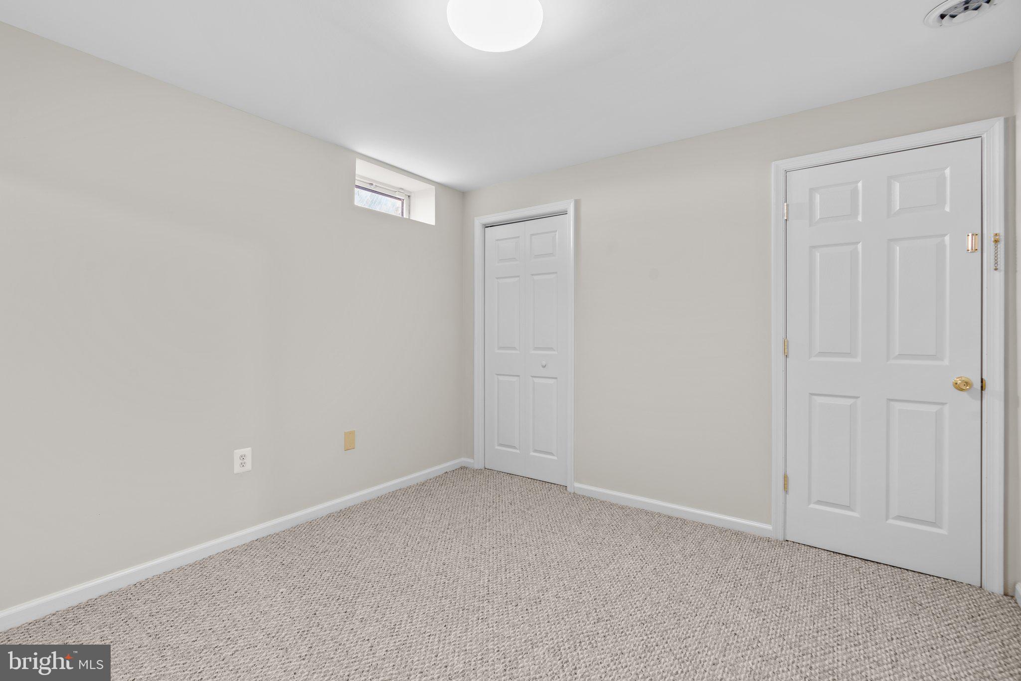 POTOMAC GLEN - Residential