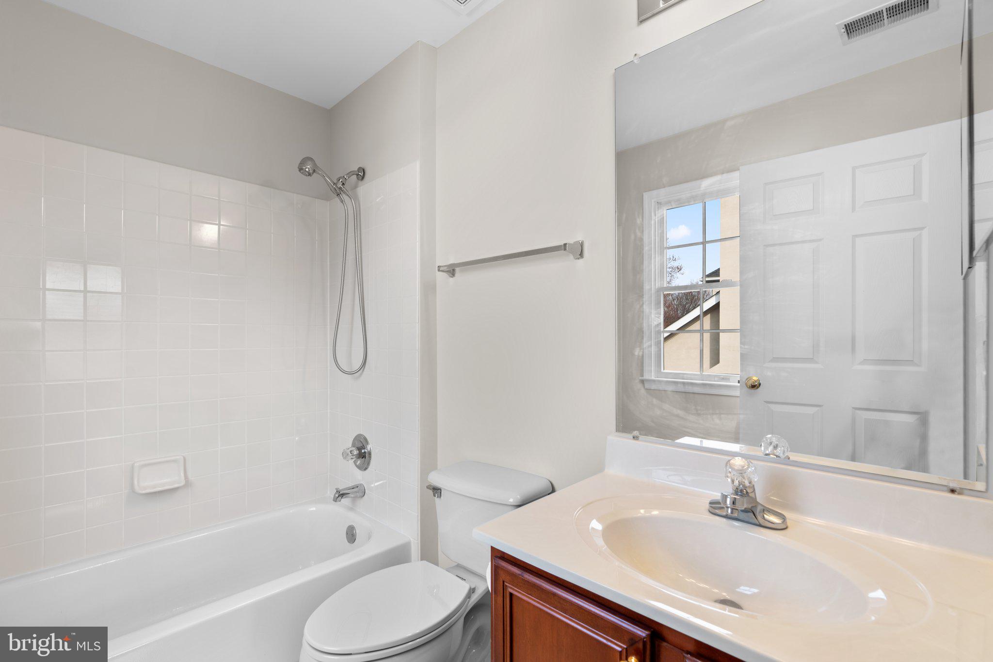 POTOMAC GLEN - Residential