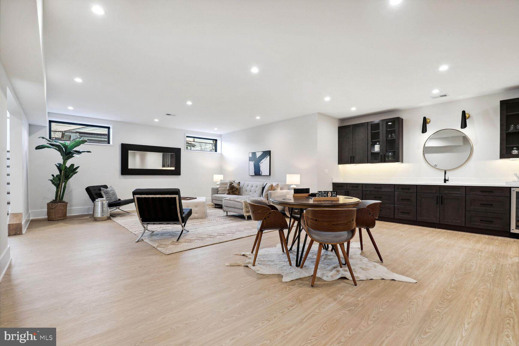 WESTMORE GARDENS - Residential