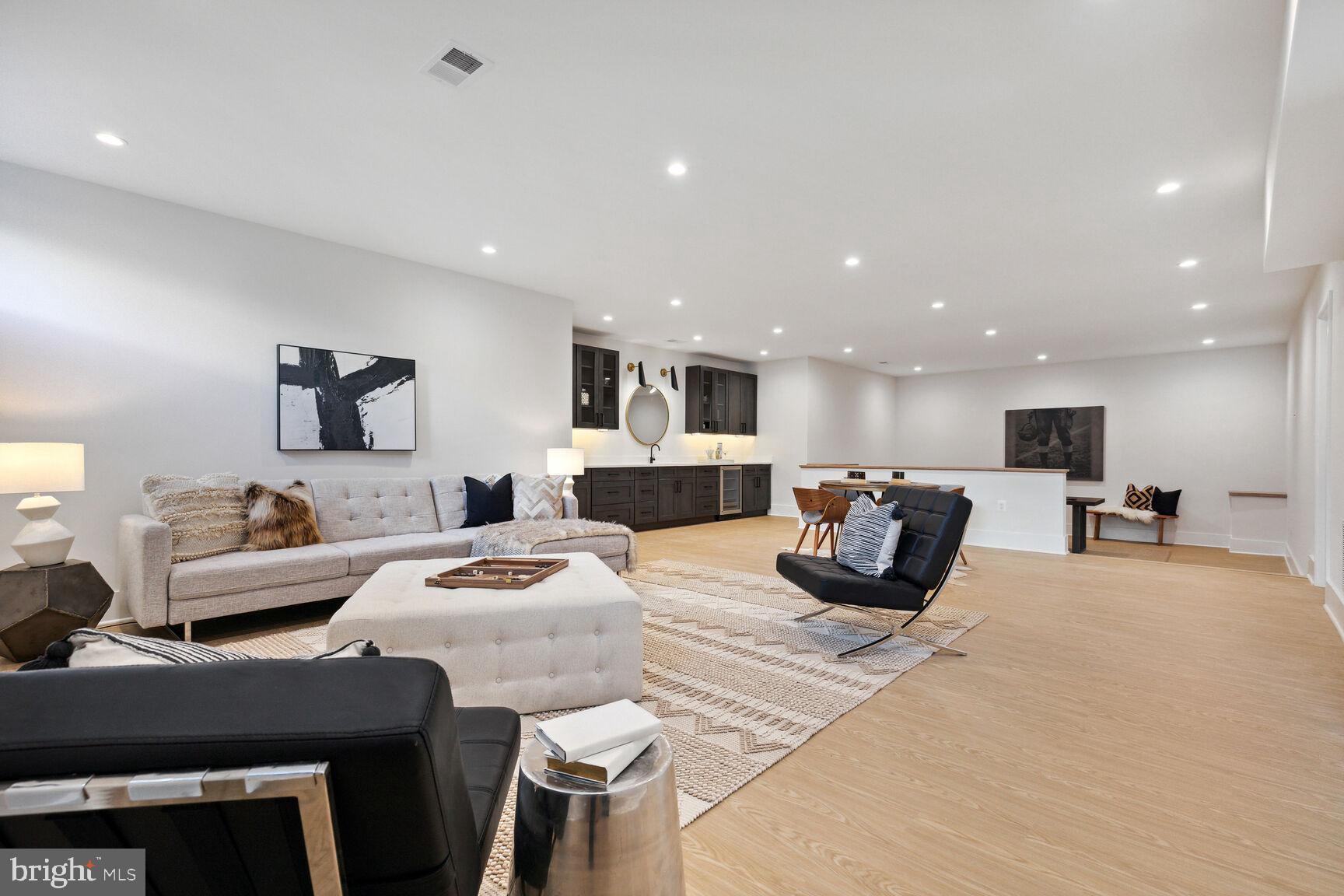 WESTMORE GARDENS - Residential