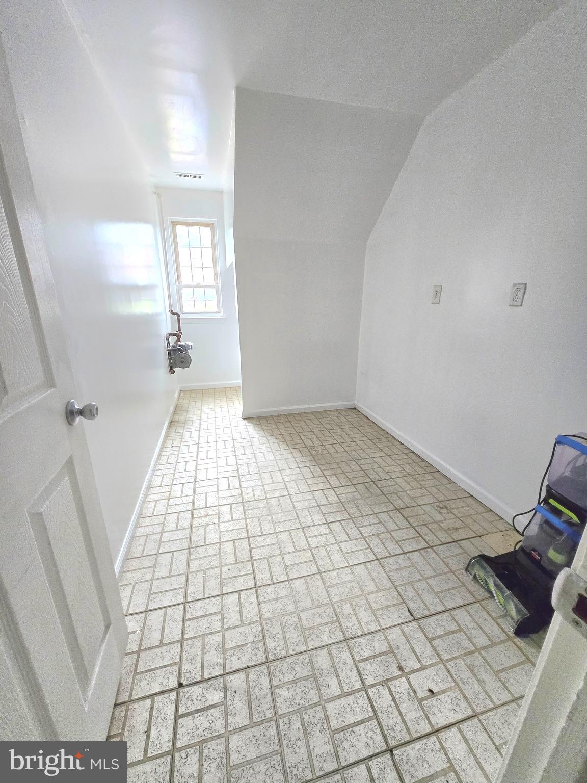 PHILADELPHIA (NORTHEAST) - Residential